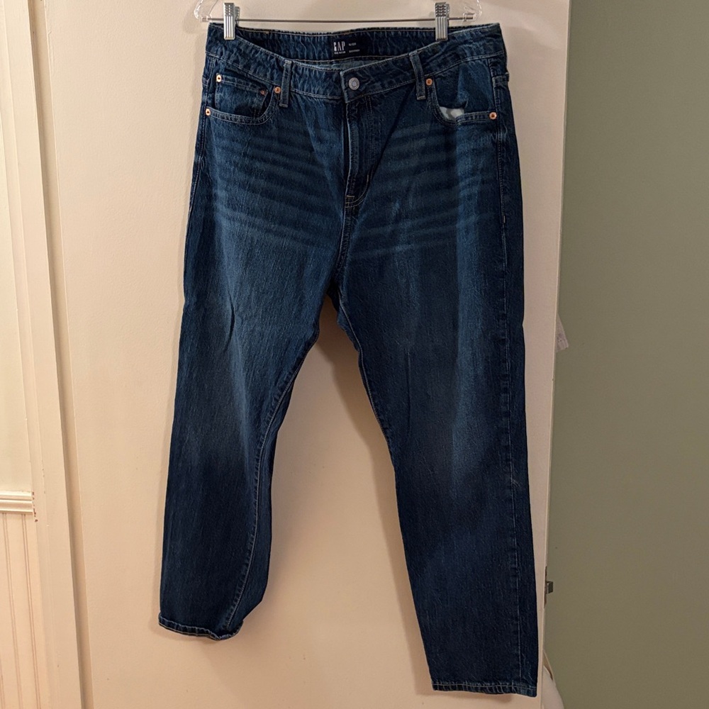 GAP women’s Deep Blue Relaxed Fit Jeans